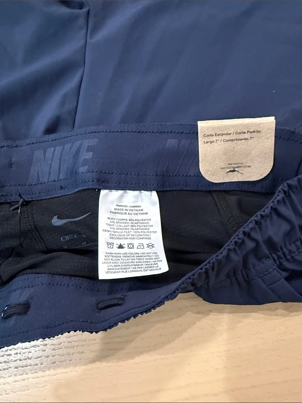 Nike Unlimited Men's Dri-FIT 7